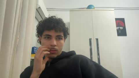 Snapshot of ghilassss chatting on April 2026 09:35:01 AM ghilassss online show from April 2026 09:35:01 AM