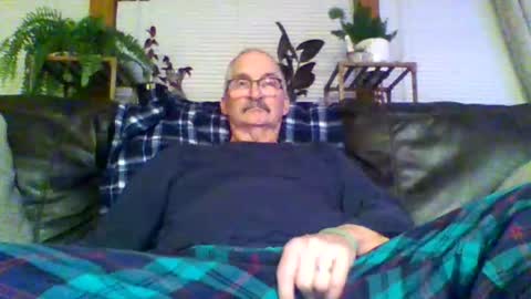 ghost2534 online show from December 2025 04:29:02 AM