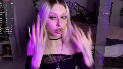 violeta online show from May 2026 08:39:01 PM