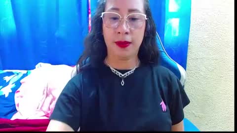 Snapshot of gia_leinn chatting on July 2026 02:45:02 PM Gia online show from July 2026 02:45:02 PM