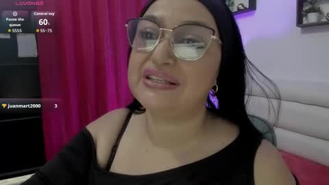 nahomi online show from October 2025 09:57:01 PM