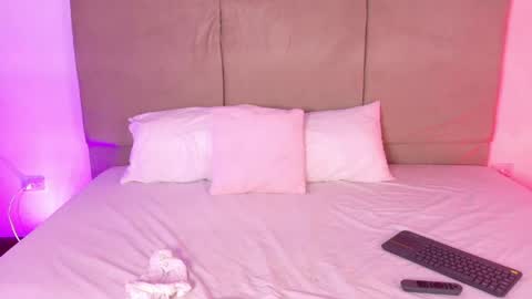 G I A  online show from May 2026 04:59:02 PM