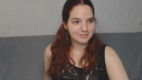 Snapshot of giannagem chatting on October 2025 11:27:01 PM Roxy online show from October 2025 11:27:01 PM