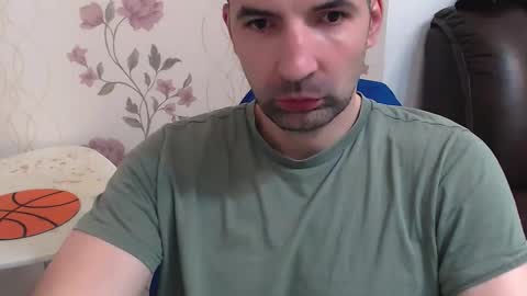 Snapshot of gianni_lion chatting on May 2026 10:44:02 AM Gianni online show from May 2026 10:44:02 AM