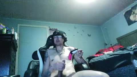 Snapshot of giantdick4u1991 chatting on May 2026 11:02:01 PM giantdick4u1991 online show from May 2026 11:02:01 PM