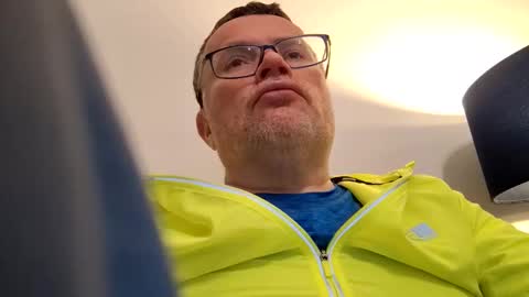 giddyup2222222 online show from March 2026 12:48:02 AM