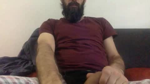 iggy online show from October 2025 07:17:02 AM