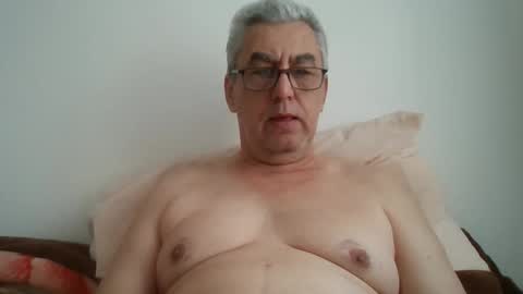 gigi1970 online show from April 2026 08:06:02 AM