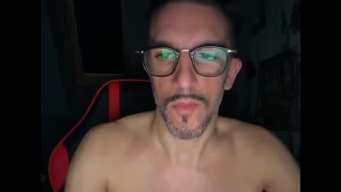 Gigi online show from November 2025 03:16:01 AM