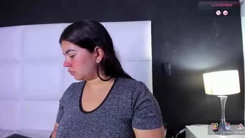 Snapshot of gigi_duran chatting on January 2026 12:30:01 PM Gigi online show from January 2026 12:30:01 PM