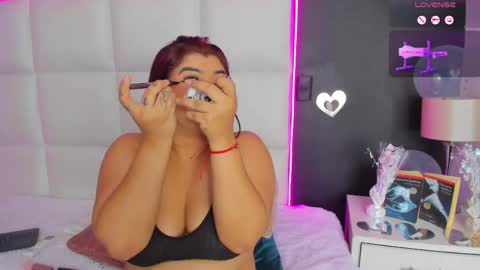 Snapshot of gigi_duran chatting on May 2026 12:46:02 PM Gigi online show from May 2026 12:46:02 PM