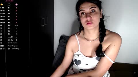 Gigi online show from November 2025 03:12:02 PM