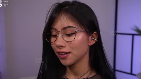 80 off in my OF gigipriv  online show from November 2025 08:18:01 PM