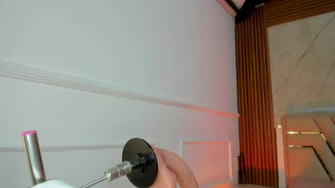 Gigi Doll online show from April 2026 11:04:02 AM