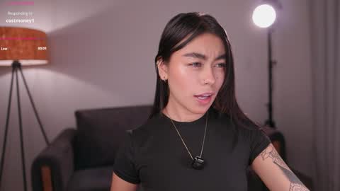 Snapshot of gigilee_ chatting on May 2026 01:22:01 AM GIGI online show from May 2026 01:22:01 AM