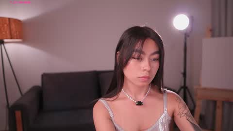 Snapshot of gigilee_ chatting on July 2026 01:41:02 AM GIGI online show from July 2026 01:41:02 AM
