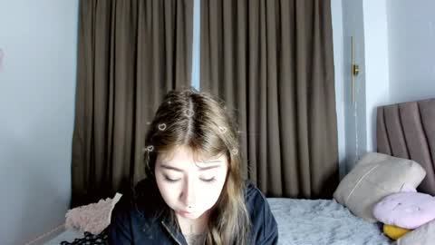 Snapshot of gigimeii chatting on April 2026 12:04:01 PM Jany online show from April 2026 12:04:01 PM