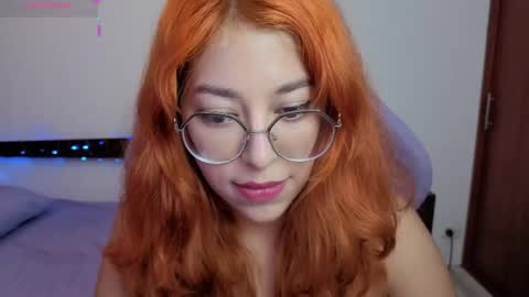 gigimooon online show from May 2026 12:49:01 AM