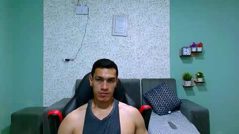 GILBERT online show from February 2025 03:15:02 PM