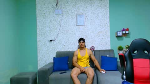 GILBERT online show from March 2025 04:11:02 PM