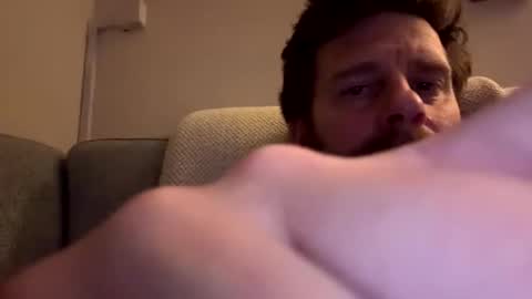 Snapshot of gilbertinio chatting on January 2025 11:29:01 PM Gilbert online show from January 2025 11:29:01 PM