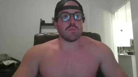 Snapshot of gildedsins1 chatting on November 2025 01:27:01 AM WildBoyVibes online show from November 2025 01:27:01 AM