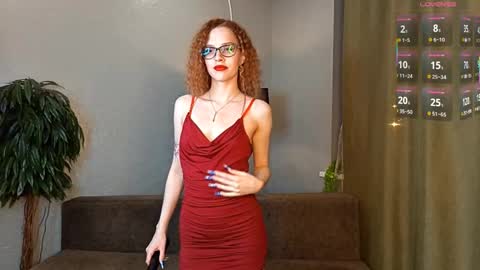 Anna online show from December 2025 01:51:02 PM