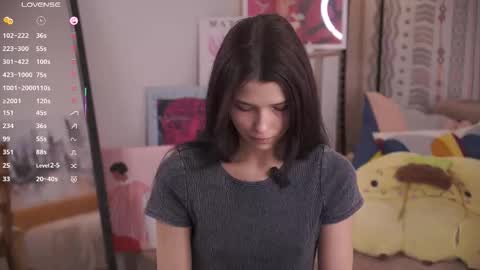 Mia online show from February 2026 08:09:01 AM