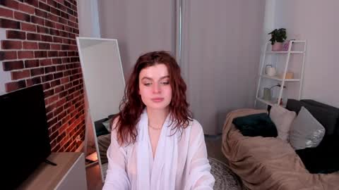 Gin online show from December 2024 12:41:02 PM