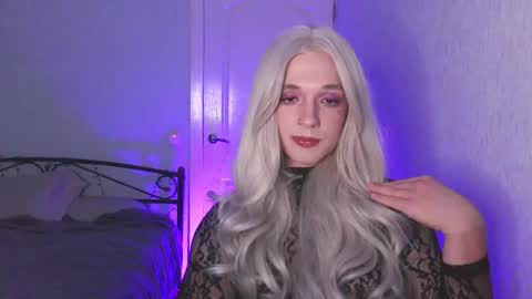 Snapshot of gina_rose_ts chatting on May 2026 06:15:02 PM GinaRose online show from May 2026 06:15:02 PM
