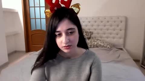Kate online show from December 2024 03:15:01 PM