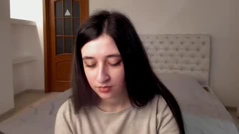 Kate online show from January 2025 12:06:02 PM