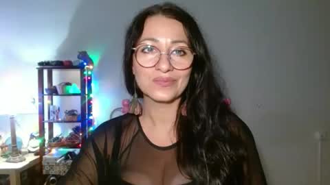 GinaONeon online show from October 2025 08:00:02 PM