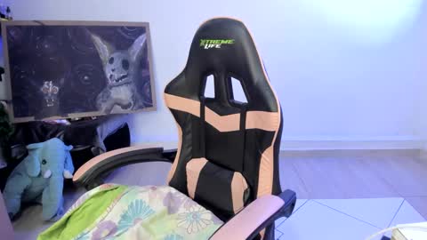 Ginger online show from December 2024 01:03:02 AM