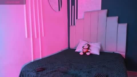 ginger_x_fire online show from November 2025 12:54:02 AM