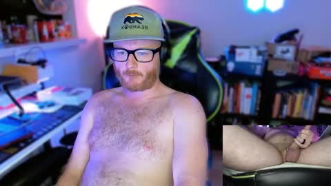 Snapshot of gingercub813 chatting on November 2025 10:54:01 PM Ginger Cub online show from November 2025 10:54:01 PM