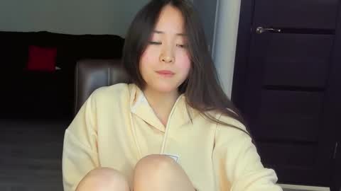 Snapshot of ginnycherry chatting on February 2025 01:48:02 PM Ginny online show from February 2025 01:48:02 PM