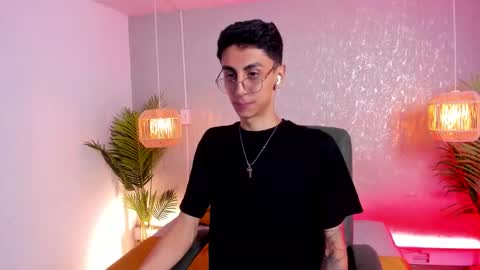 Gio Carangi online show from March 2026 03:01:01 AM