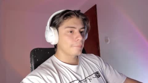 GioRusso online show from April 2026 01:43:01 AM