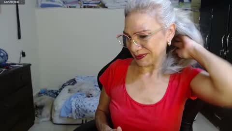 Snapshot of giorgia_xue53 chatting on February 2025 04:31:02 AM Mary online show from February 2025 04:31:02 AM