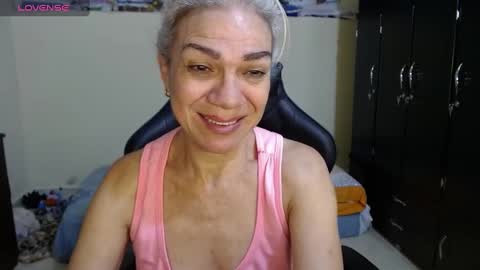 Snapshot of giorgia_xue53 chatting on February 2025 06:02:01 AM Mary online show from February 2025 06:02:01 AM