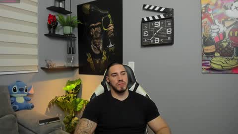 Giorgio leone online show from January 2025 12:27:01 AM