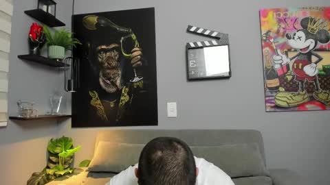 Giorgio leone online show from February 2025 04:48:02 AM