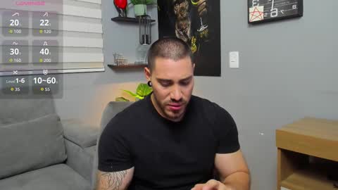 Giorgio leone online show from September 2025 12:00:02 AM