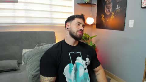 Snapshot of giorgio_leone2 chatting on July 2026 09:22:01 PM Giorgio leone online show from July 2026 09:22:01 PM