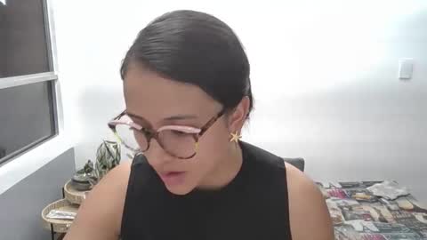 Snapshot of giovannabellucci chatting on May 2026 11:25:02 PM Giovanna Bellucci online show from May 2026 11:25:02 PM