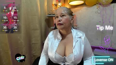 Snapshot of girl_amada chatting on January 2025 03:22:02 AM Girl Amada online show from January 2025 03:22:02 AM