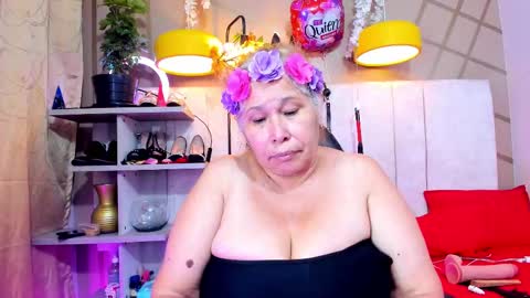 Snapshot of girl_amada chatting on February 2025 06:07:01 AM Girl Amada online show from February 2025 06:07:01 AM