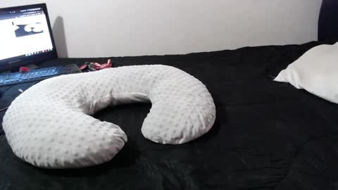 Aleja online show from October 2025 04:08:02 PM