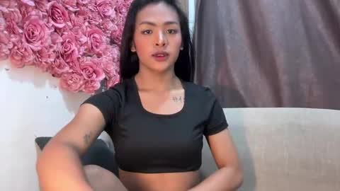 Snapshot of girlcock_dominantfucker chatting on October 2025 10:56:02 AM queen ronna online show from October 2025 10:56:02 AM